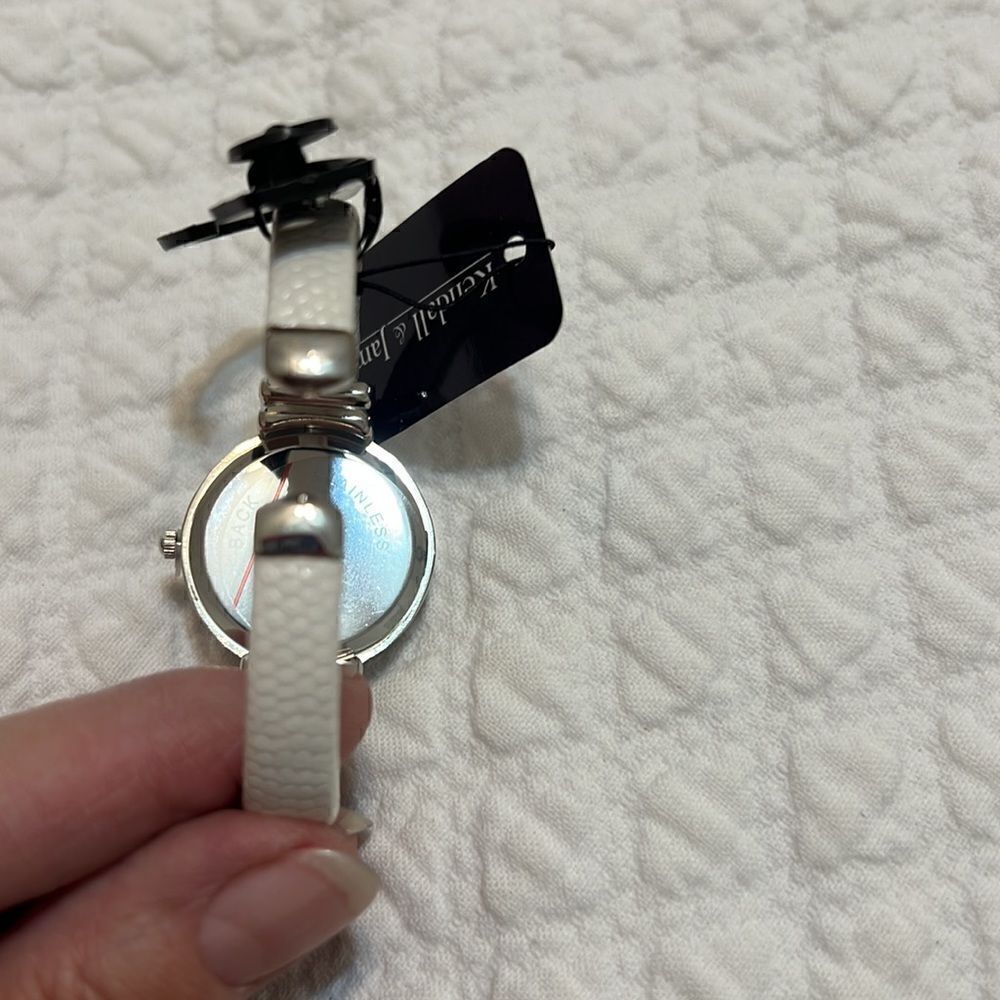 Kendall & James Ladies Watch with Hinged Bracelet Band - NWT - Picture 3 of 3